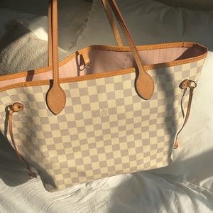 *NEED GONE ASAP* AUTHENTIC LOUIS VUITTON NEVERFULL PINK INSIDE MM BAG